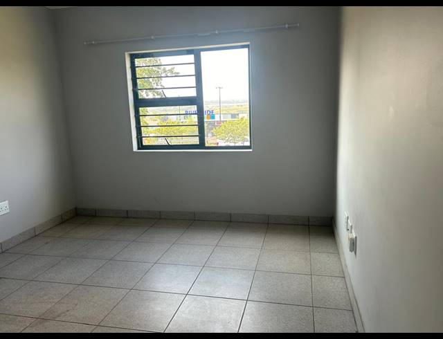 2 bed property to rent in RIVERSIDE VIEW